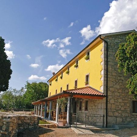 Villa Calussovo Ripenda Kras Екстер'єр фото