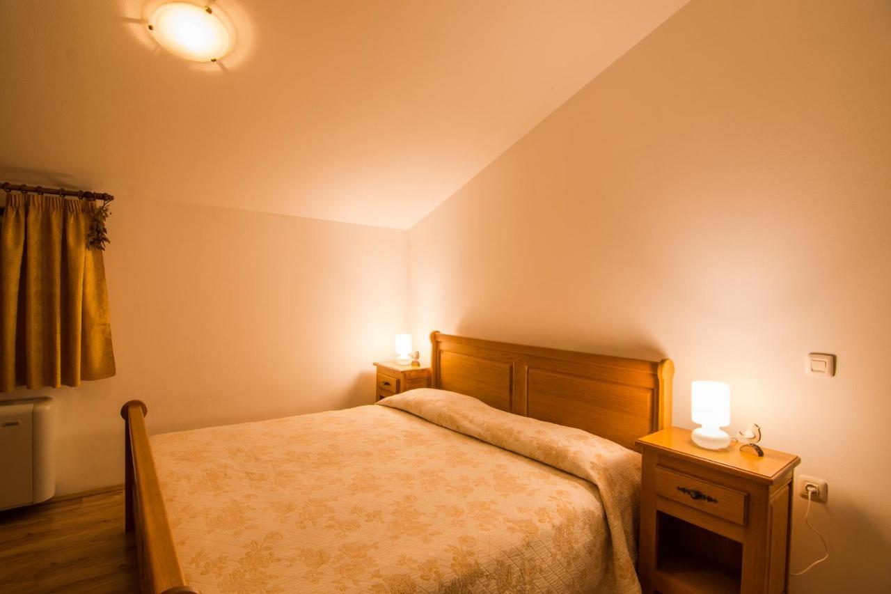 Villa Calussovo Ripenda Kras Екстер'єр фото