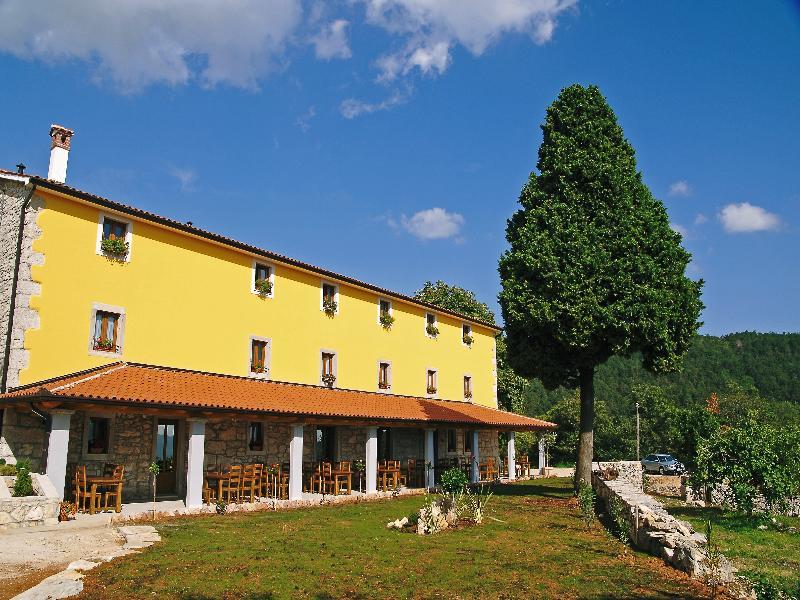 Villa Calussovo Ripenda Kras Екстер'єр фото