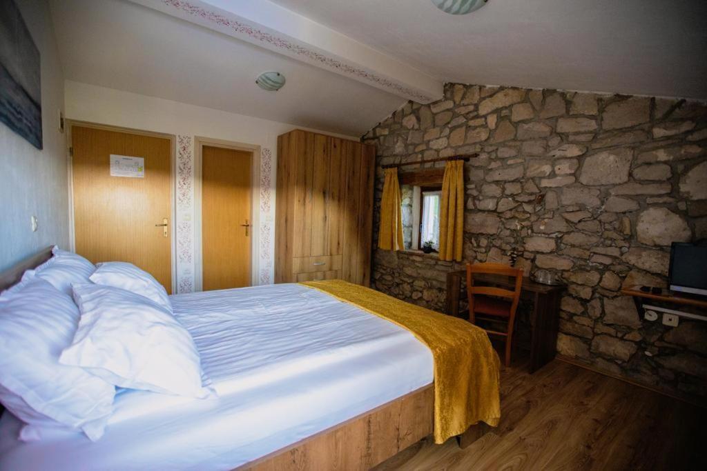 Villa Calussovo Ripenda Kras Екстер'єр фото