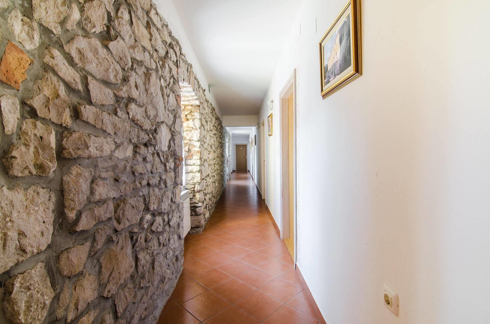 Villa Calussovo Ripenda Kras Екстер'єр фото